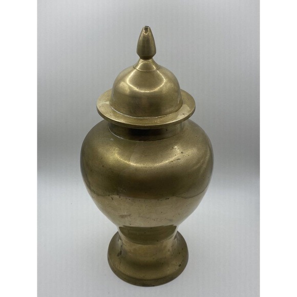 VINTAGE MCM Indian Gold Solid Brass Urn Vase Ginger Jar With Lid - Picture 1 of 6